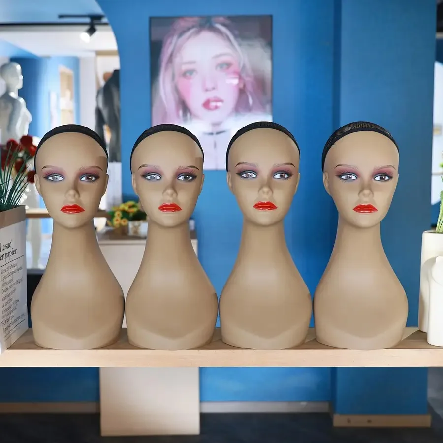

Набор из 4 профессиональных манекенов-голов - бежевые с красными губами, прочное основание для париков, салонов красоты, фотосъемки, косметологических школ - Dura