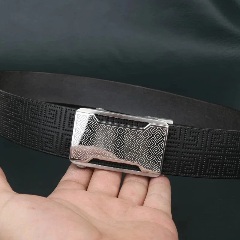Handmade single loop buckle with auspicious cloud pattern, men's genuine cow leather belt imported from Italy, top layer cowhide