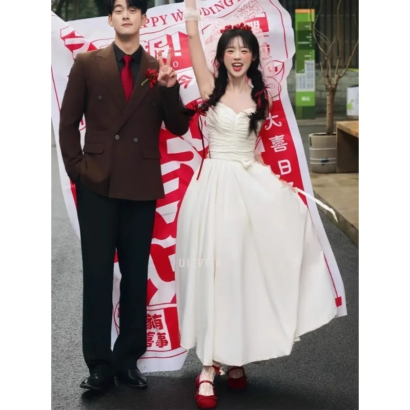Vestido de novia Blanco Simple Línea A, vestidos de fiesta de noche con forma de corazón, vestidos de novia personalizados de Corea, vestido para sesión de fotos, novedad de 2025