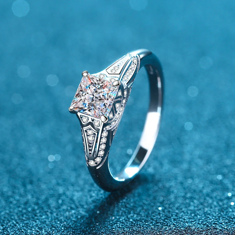 Moissanite Ring  S925 Sterling Silver Princess-Cut Moissanite Band for Women