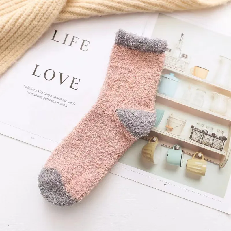 5 paires de chaussettes de sol thermiques épaisses et moelleuses, mi-mollet, bon marché, chaudes et confortables, ensemble de chaussettes de couchage décontractées pour femmes, 2025