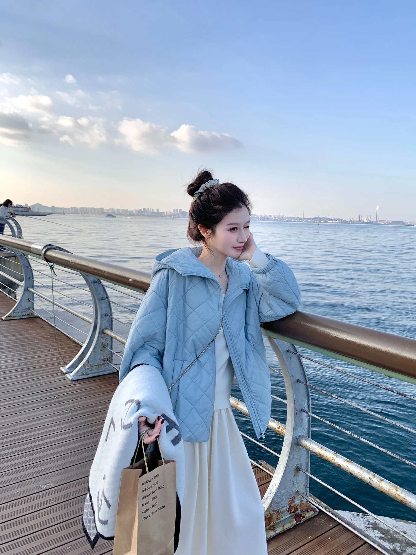 

YANUOYU Women's ort Quilted Jaet Korean Sle Warmth Outerwear Hooded Cotton Coat Slimming Effect Horizontal And Vertical...