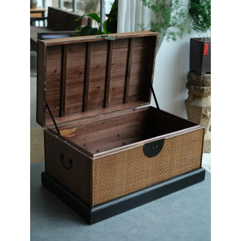 Handmade rattan leather box, storage box, bed and breakfast hotel decorative cabinet, space design sense, coffee table side