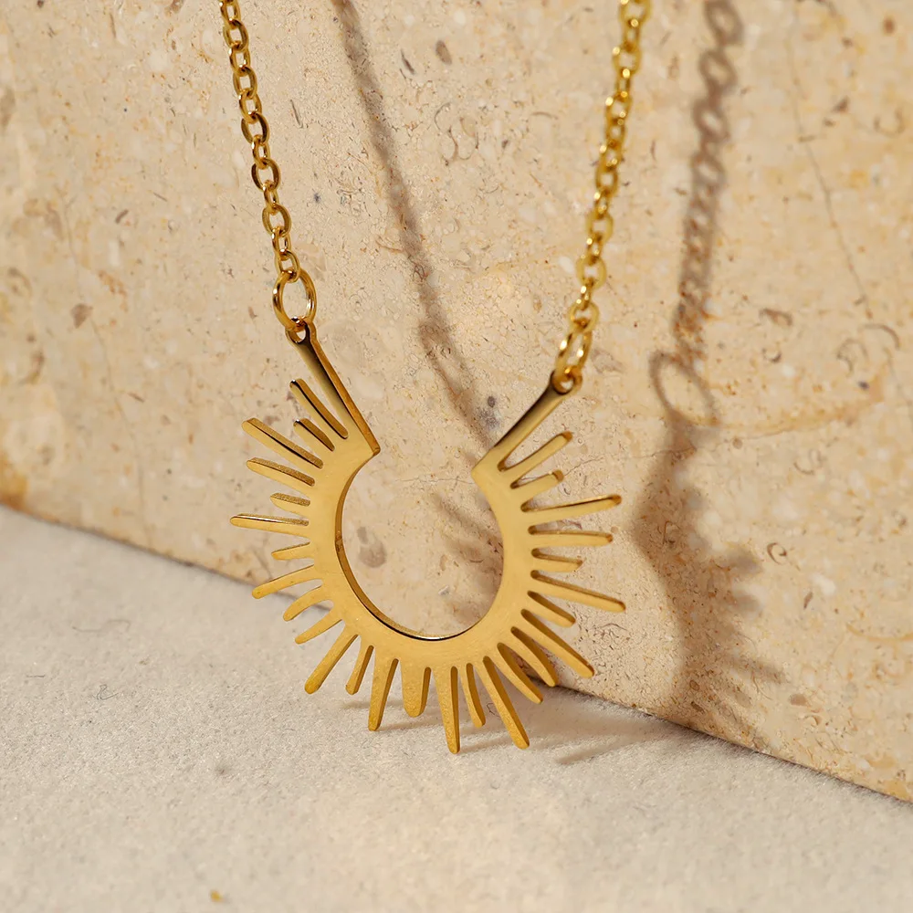 

New Stainless Steel Jewelry Geometric Pendant Necklace for Women Gold Plated Half Circle Spiked Femme Colar Choker Necklaces