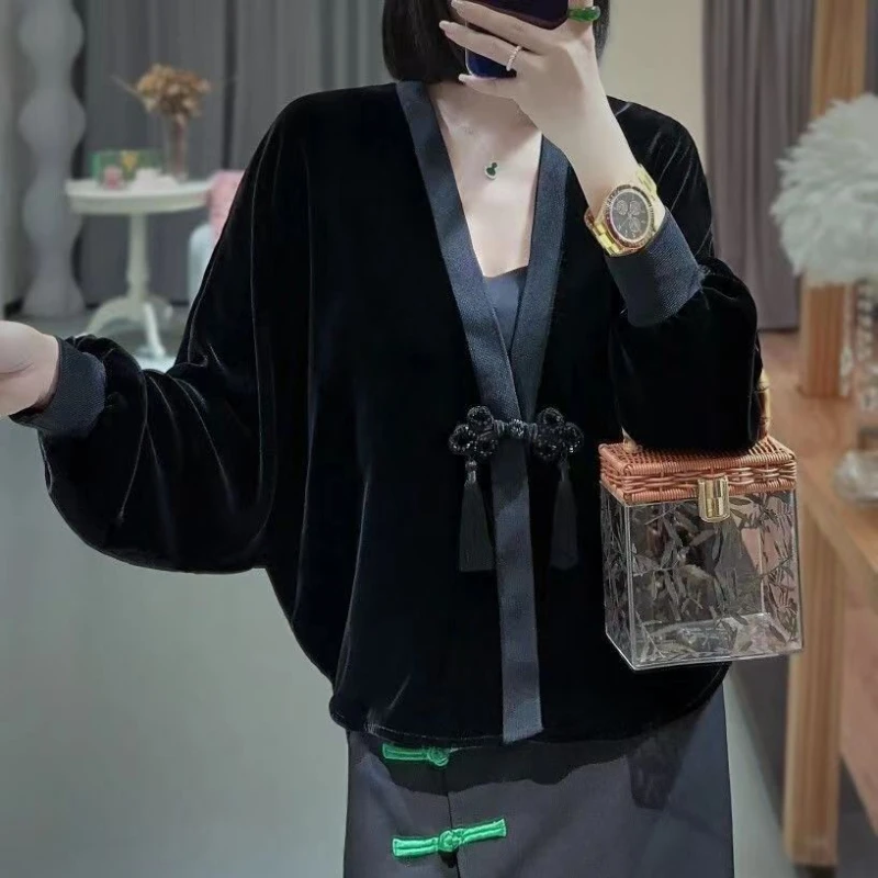 

Pleuche Jacket for Women Black V-neck Coat Elegant All-match Chinese Style Fashion Temper Mature Panelled Aesthetic Females Chic