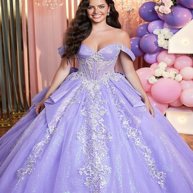 

Роскошные лавандовые блестящие платья Quinceanera, бальное платье с открытыми плечами и бантом, аппликация из бисера, кружевное тюлевое платье для вечеринки, дня рождения, Vestidos