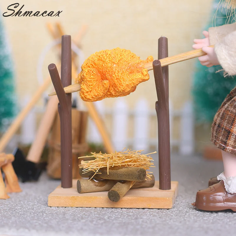 1:12 Dollhouse Barbecue arrosto modello di pollo Kit casa delle bambole decorazione Barbecue all'aperto Micro scena decorazione finta gioca giocattolo