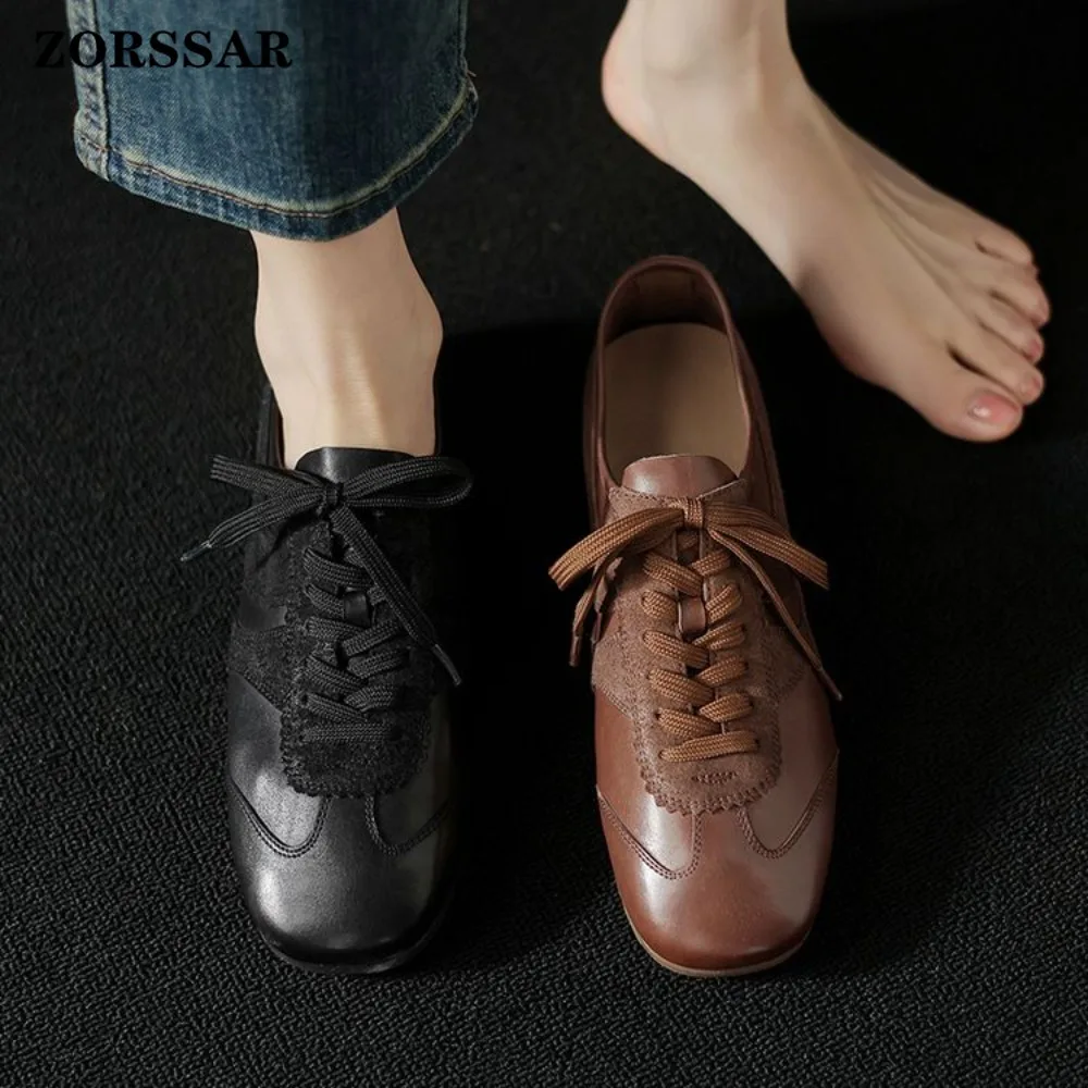 

Women's Genuine Leather Suede Panel Lace-Up Sneakers Retro Low Top Casual Shoes with Flat Comfortable Footwear for Daily Commute