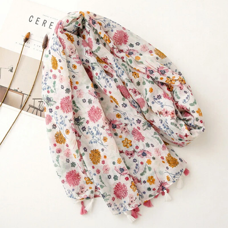 2024 Designer Brand Women Scarf Classical Print Lady Shawls Cotton Feeling Soft Oversize Hijabs Neck Headband Tassel Foulard