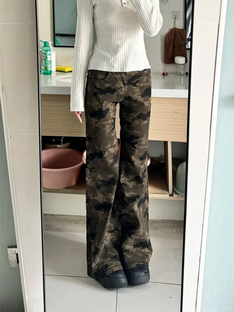 

Retro Camouflage Workwear Bell Bottom Jeans Women's Low Waist Wide Leg Flared Pants Floor Length Casual Denim Spring 2026