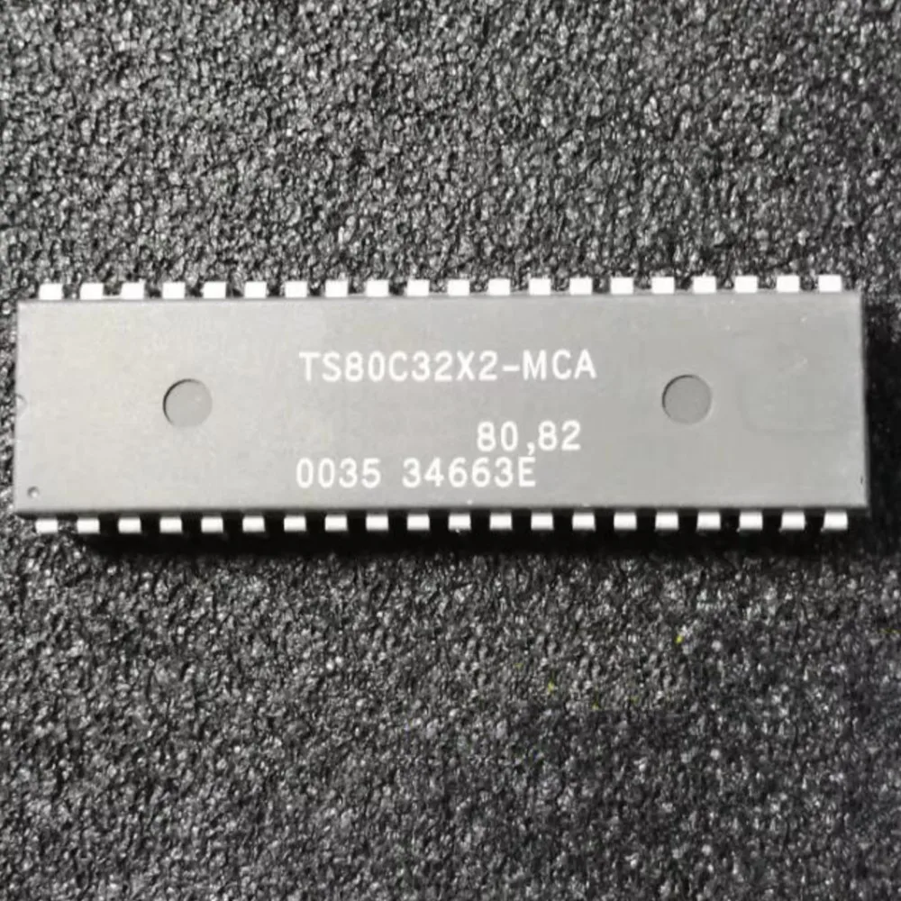 

TS80C32X2-MCA TS80C32X2 DIP40 (Количество товара: 5 штук)