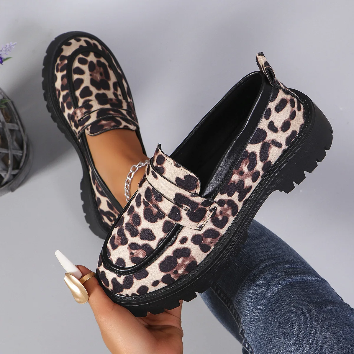 Mocasines sin cordones con retales de leopardo a la moda para mujer, Zapatos planos con plataforma de tacón grueso, mocasines nuevos, Zapatos