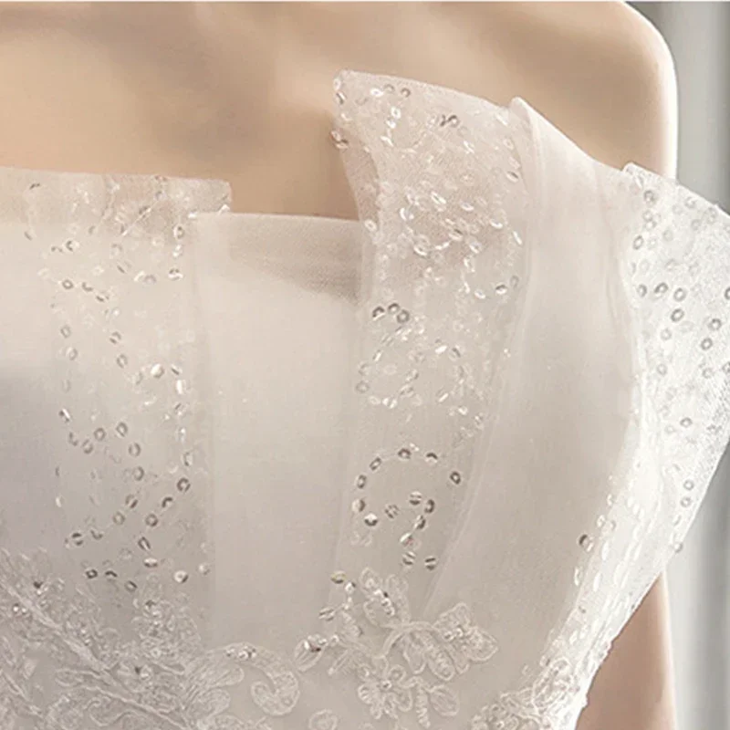 Abiti da sposa personalizzati Perline bianche pure ricamate con spalle scoperte Lunghezza pavimento principessa Abito da sposa donna taglie forti GB282