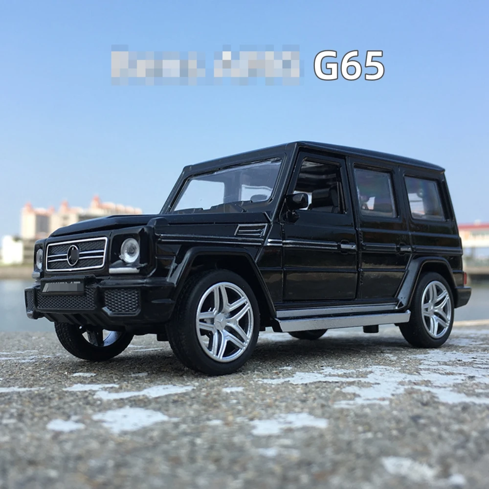 

1/32 G65 Alloy Diecast Model Car Toys With Sound Light Metal Diecast SUV Rubber Tire Off Road Vehicle Toys For Kid Gift