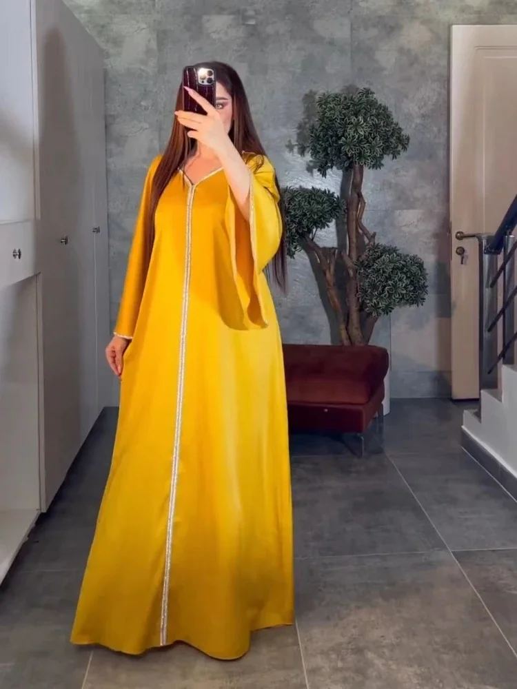 Imagem -04 - Muçulmano Vestido Longo para Mulheres Cor Sólida v Pescoço Jabiya Dubai Abaya Kaftan Marroquino Elegante Vestidos de Festa Ramadan Caftan 2023