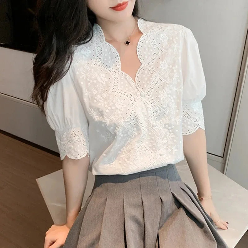 Summer Tops Loose Cotton White Blouse Women Short Sleeve Embroidery Hollow Out Lace Women\'s Shirt V-Neck Casual Solid Tops 13102