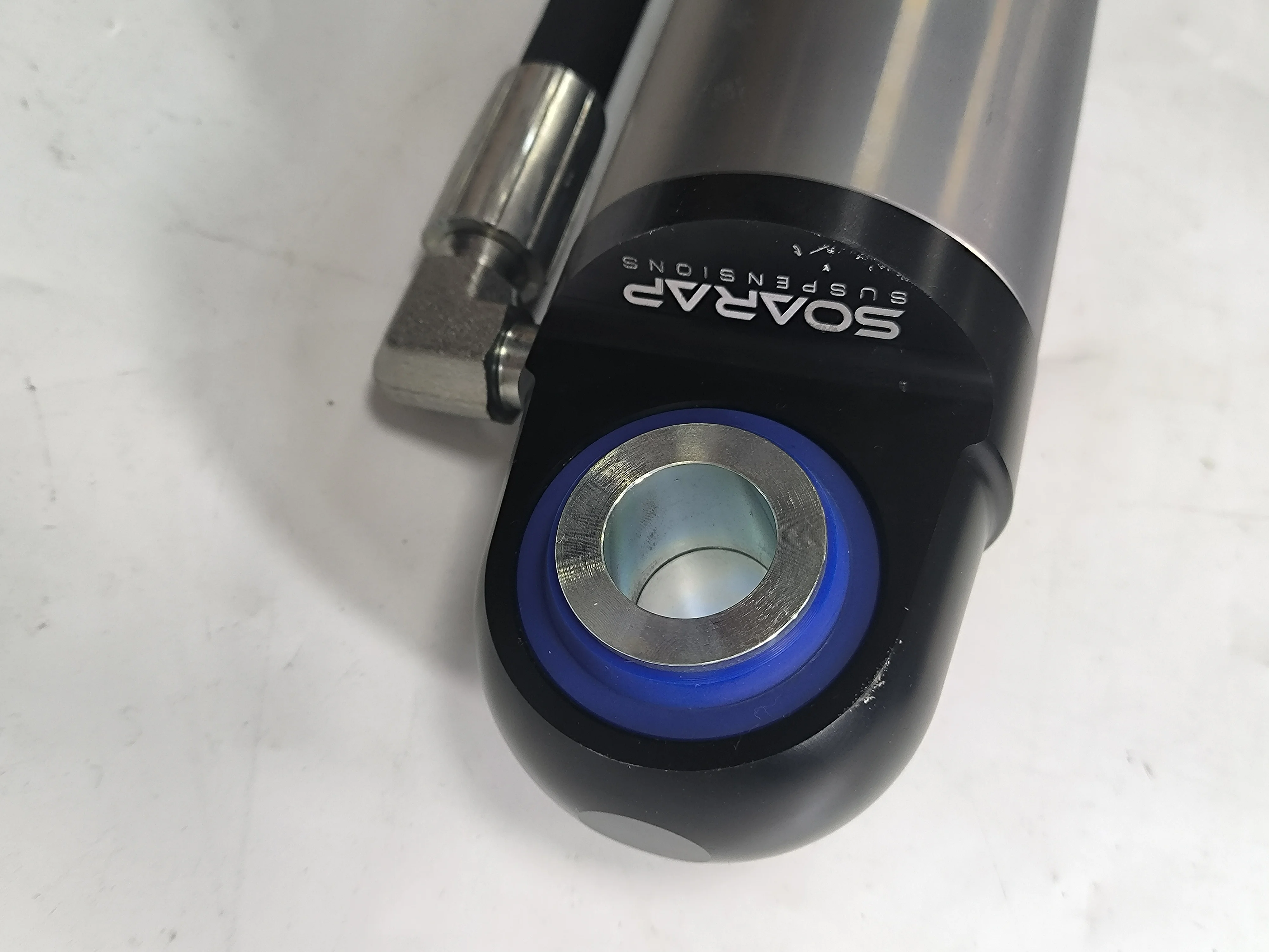 

Hot SalesSoarap 4x4 Suspension Lift Kit Customize up Height off Road Reservoir Shock Absorber for Patrol GU GR Y60 Y61