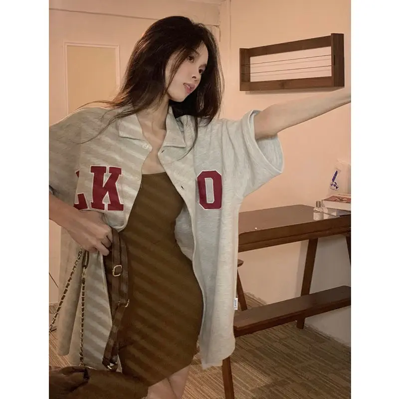 

Женская рубашка-рубашка с короткими рукавами и вышивкой в американском стиле, летний повседневный свободный кардиган, топы, модная женская одежда