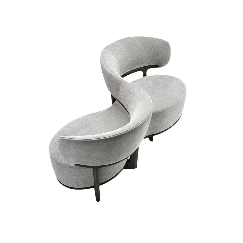 Nordic light luxury designer streamer sofa chair post-modern simple fashion Internet celebrity studio leisure S-shaped sofa