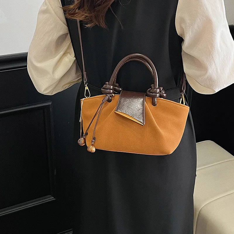 

Нишевая сумка-ведро осень-зима 202, роскошная женская сумка с верхней ручкой, универсальная сумка через плечо для пригородных поездок, минималистичная сумка «день-ночь»