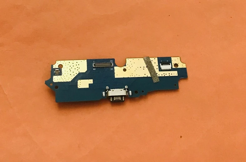 Original type C Plug Charge Board For DOOGEE S88 Plus MTK6771T Octa Core 6.3 inch FHD Free shipping
