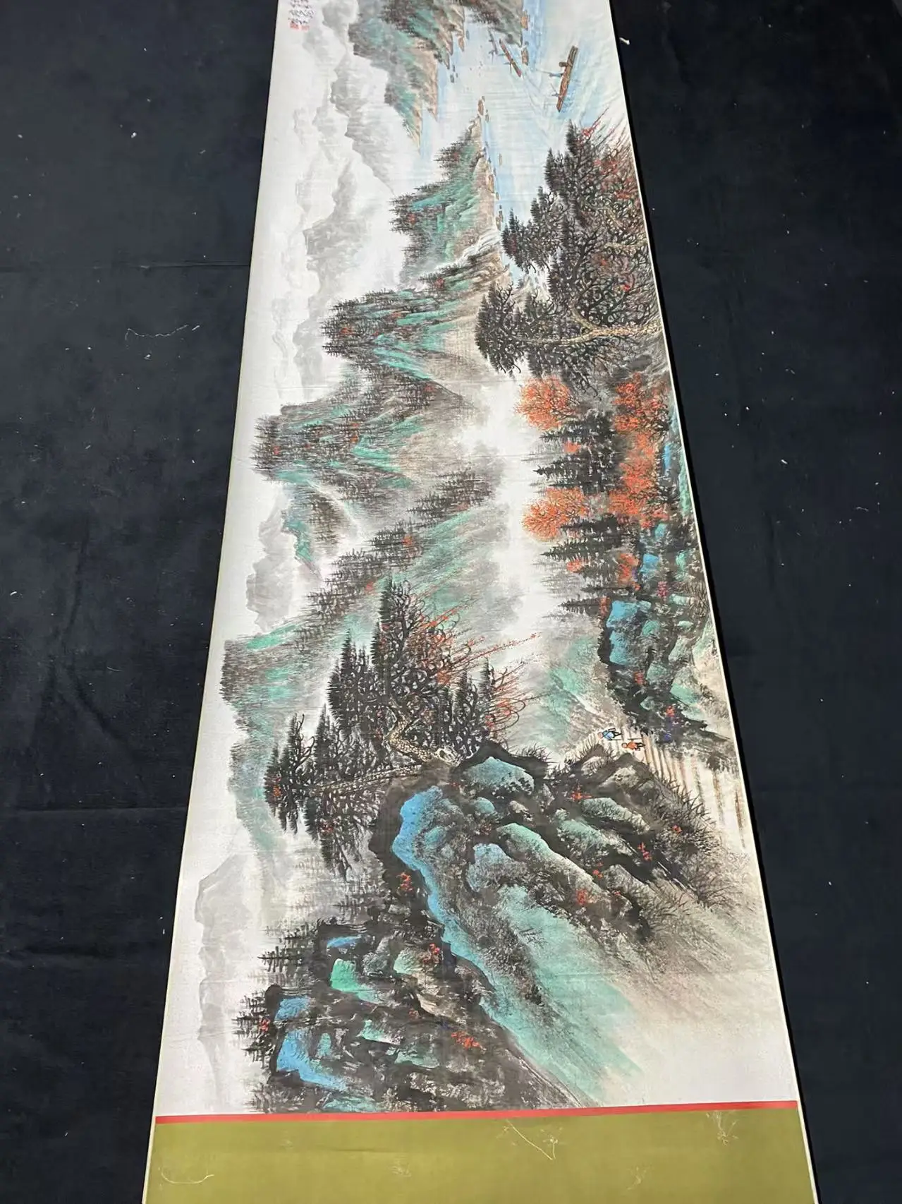 

Old Chinese hand-painted long scroll, Landscape Painting Scroll,#11
