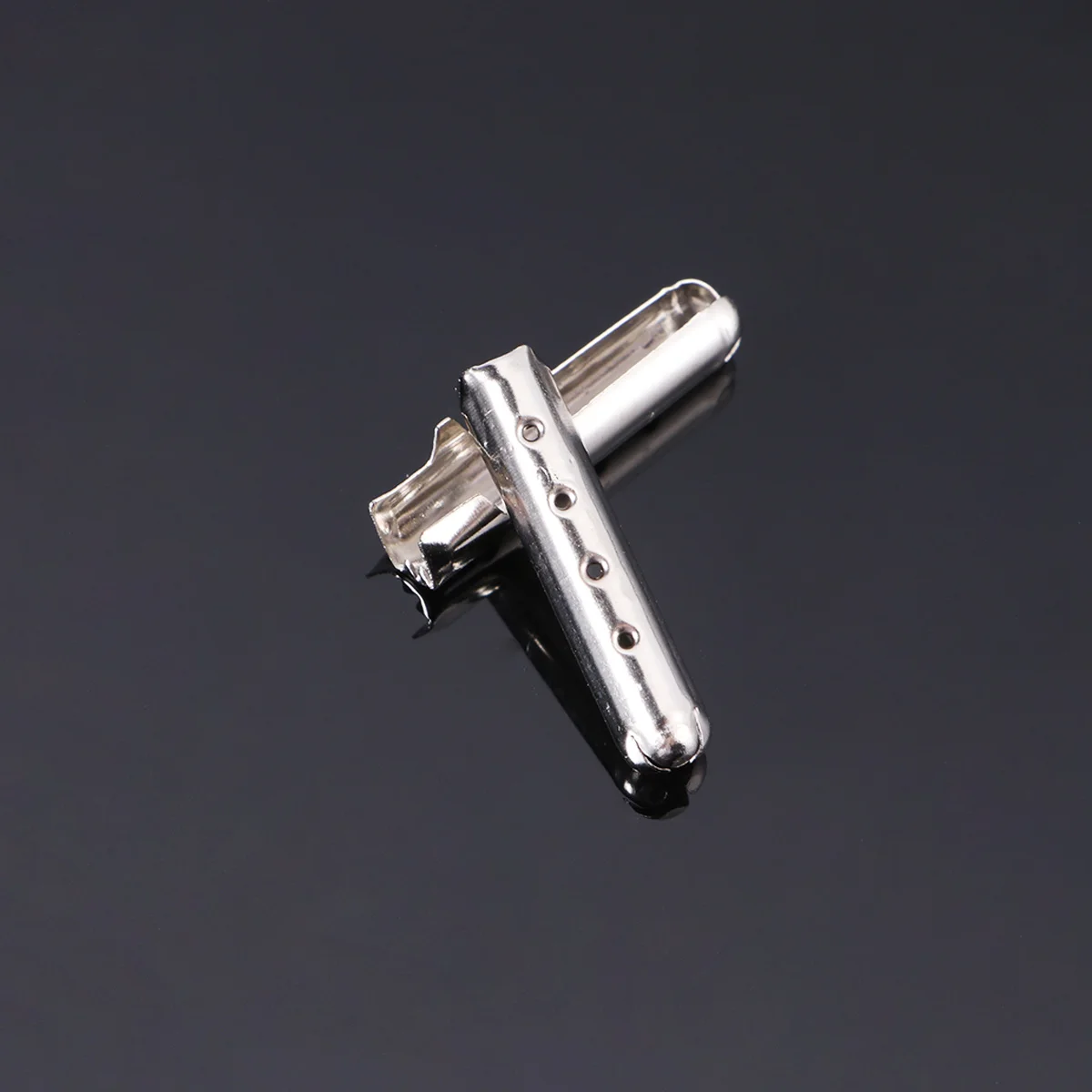 

100Pcs Shoe Lace Metal Tips Bullet Shape Replacement for Sneakers Repair Aglet Tip Shoe End Clip Shoelace Repair