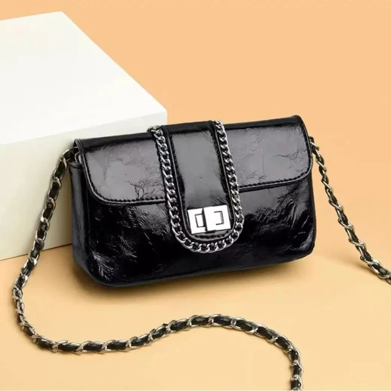 

2026 New Messenger Bag Chain Saddle Handbags Mini Underarm Small Style Versatile Women Tide Small Square Package Crossbody Bags