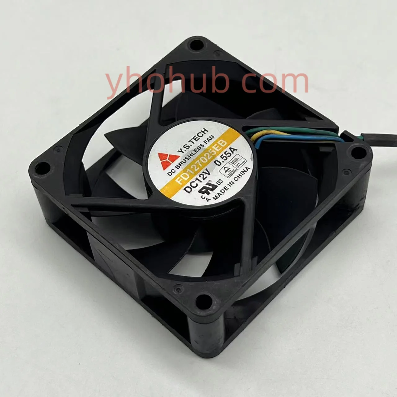 

Y.S TECH FD127025EB DC 12V 0.55A 70x70x25mm 4-Wire Server Cooling Fan