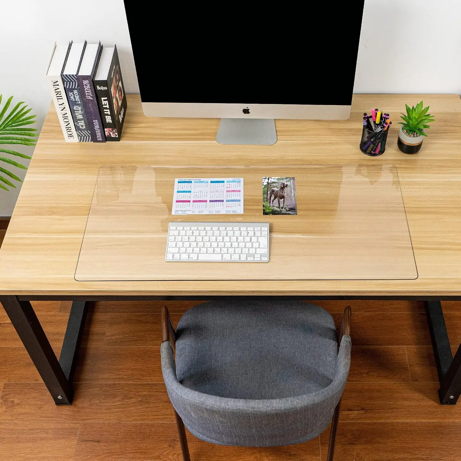 Clear Desk Mat for Keyboard and Mouse, Large Mouse Pad , Desk Protector Mat with Round Edge for Office and Home Desktop