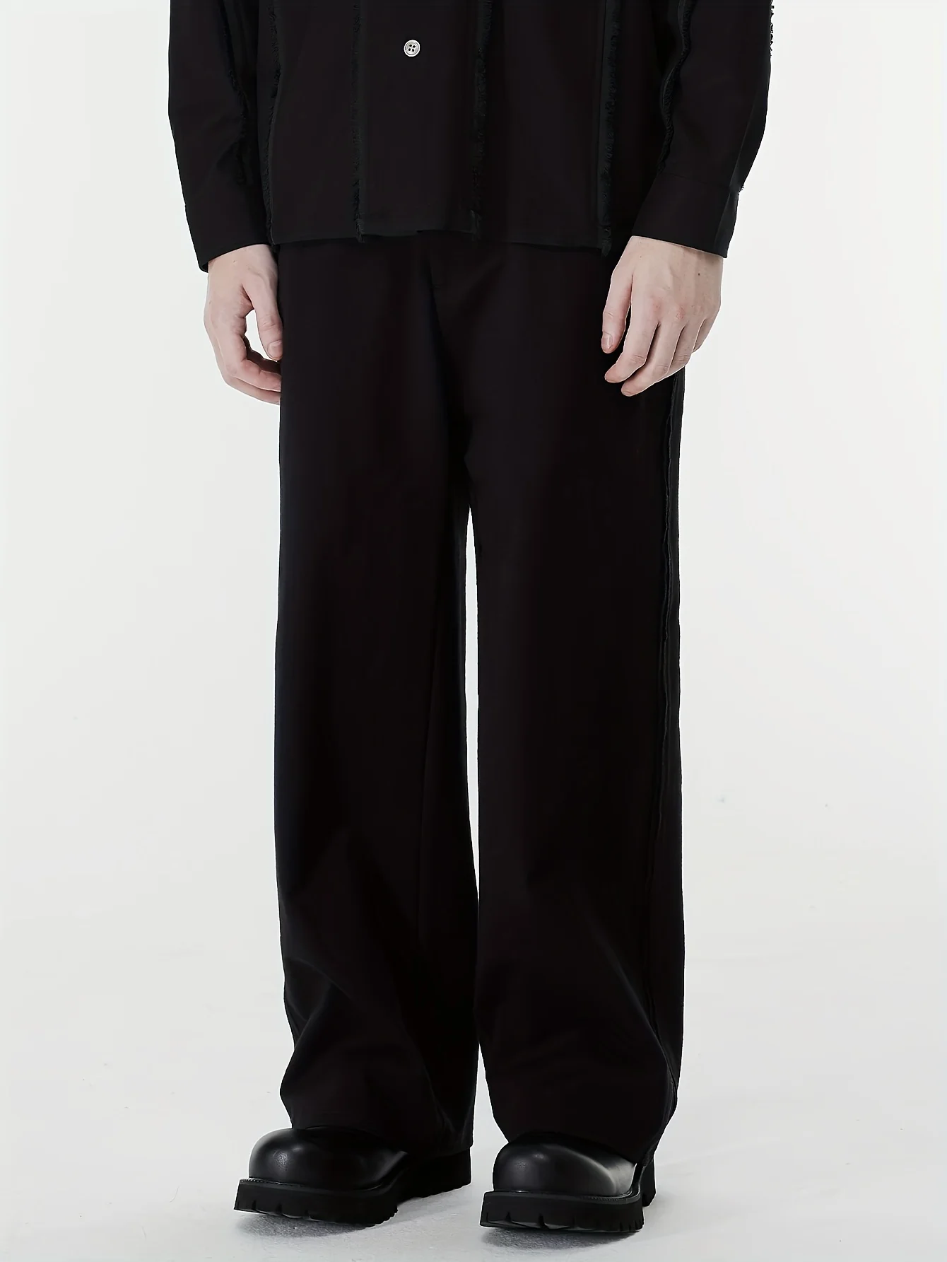 

Men's Daily Casual Pants with Loose Straight Leg Design, Suitable for All Seasons, Pure Black Versatile Pants, Loose Fit