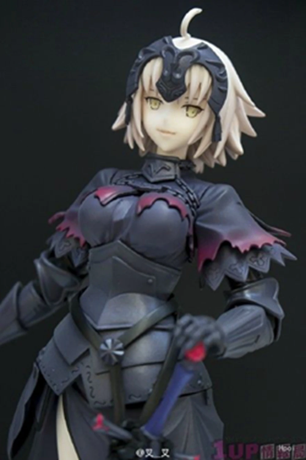 19CM Anime Fate/Grand Order Jeanne d'Arc Alter Figure Black Battle Suit Ver Model Toy Gift Collection Action Figure PVC