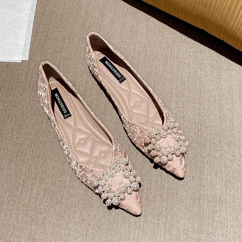 Fashion Pointed Ballet Shoes Women's 2026 New Summer Shallow Flat Shoes Rhinestone Versatile Casual Women's Shoes Large 46