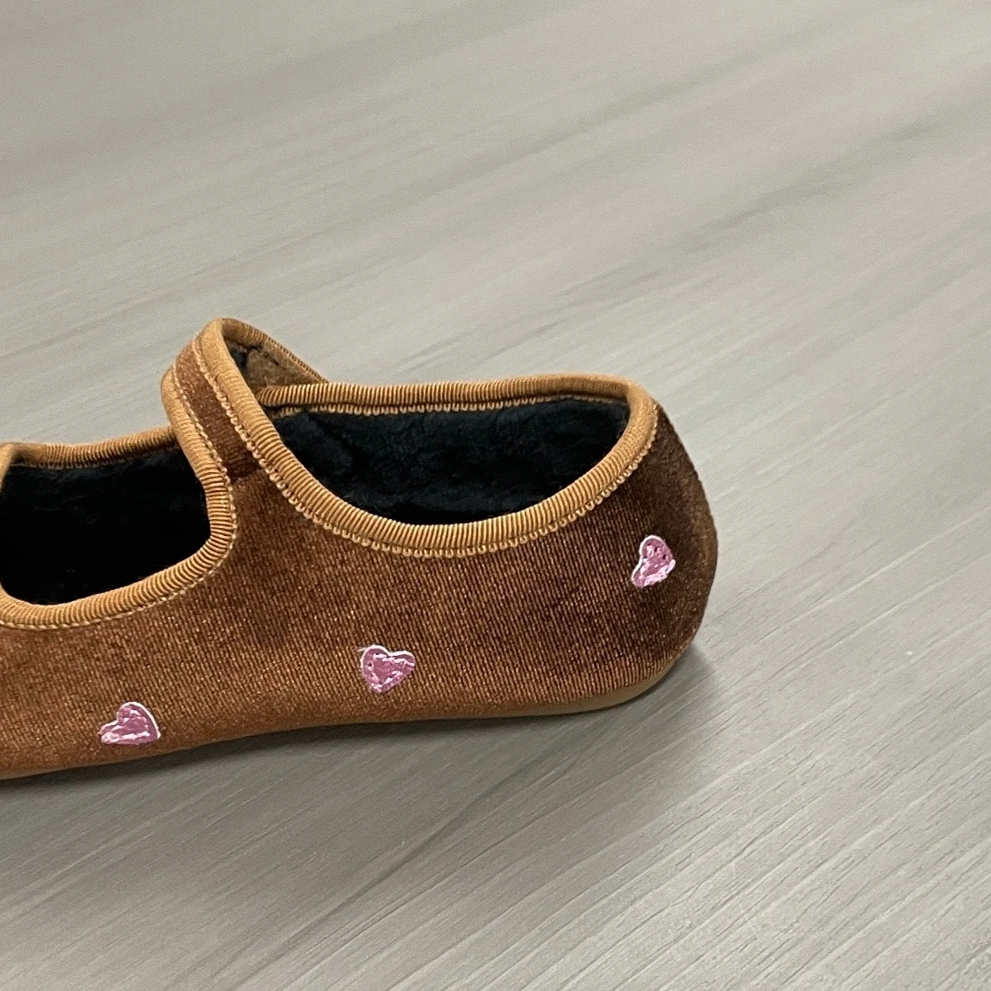 Xingliupi Neue Schuhe Kinder-Prinzessinnenschuhe Outdoor-Tanzschuhe Damenschuhe Samt-Plüsch-Dekoration Herzform – Detail 14