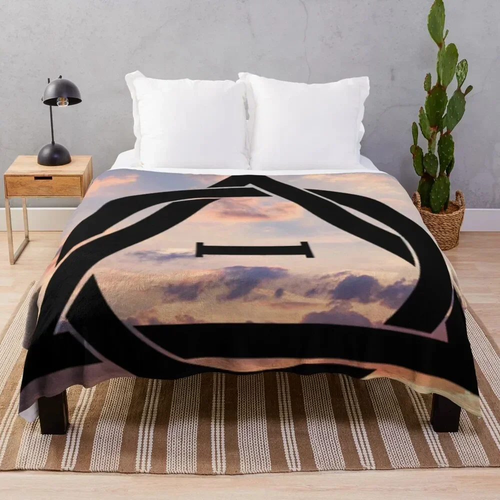 

Sky Therian Throw Blanket Soft Home Decor Blanket for Couch Bedroom