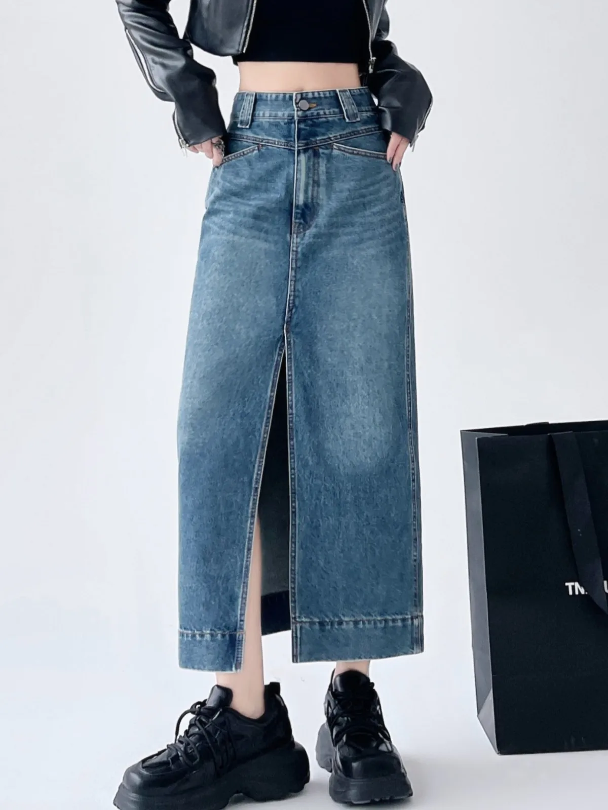 

ZHISILAO Classic New High Waist Long Denim Skirt Women Vintage Back Slit Jeans Skirt Spring 2024