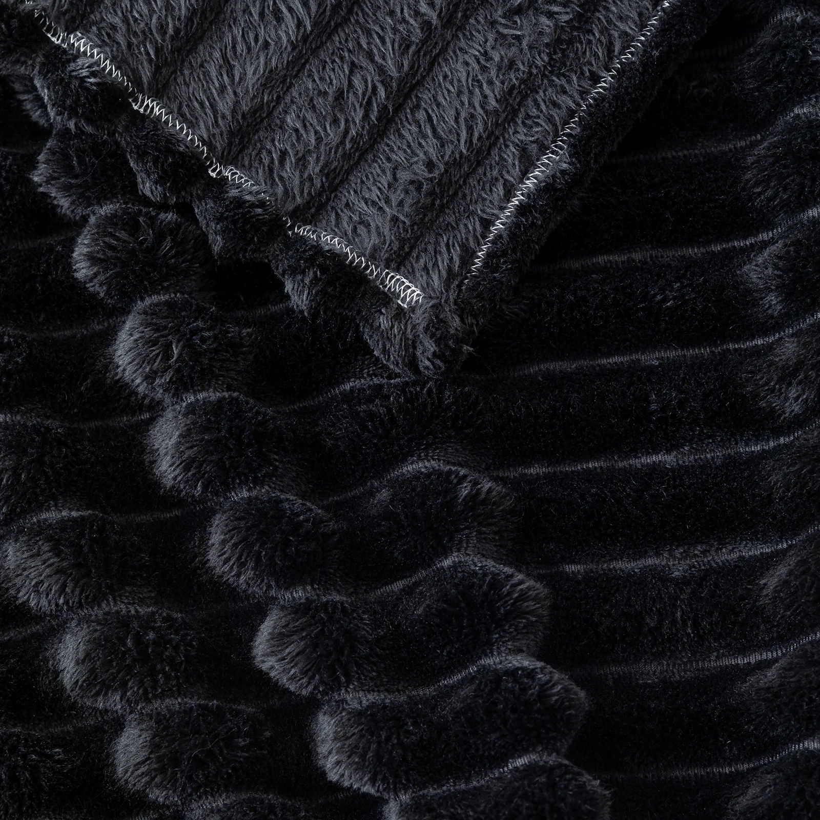 1 Stück gestreifte, einfarbige Flanelldecke, weiche und bequeme Überwurfdecke, geeignet für Sofas, Betten und Reisen, vielseitig einsetzbar – Detail 30