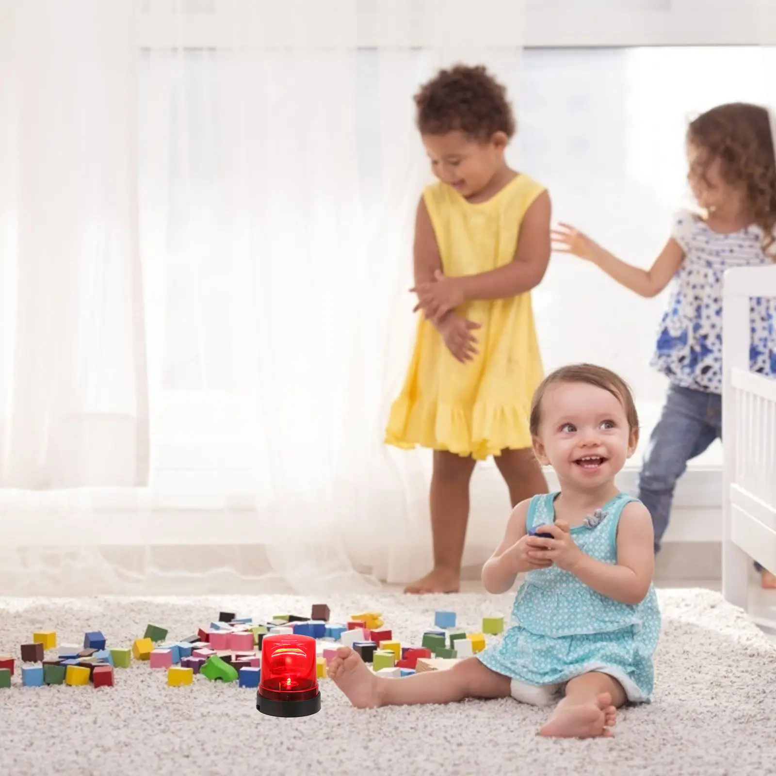 

Flashing Red LED Beacon Light Rotating Warning Lamp for Firefighter Cosplay Realistic Emergency Light Party Decoration