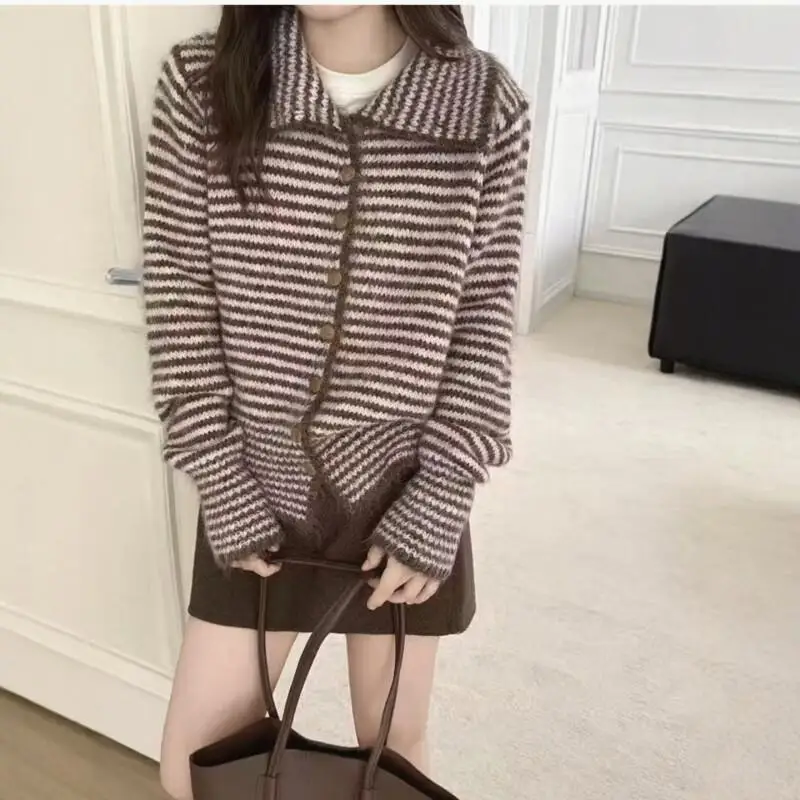 

Women's Cardig Girl Knitwear Outerwears Blouse Knit Clothes for Woman Tops Outerwear New Products Sweaters Jumpers Ladies