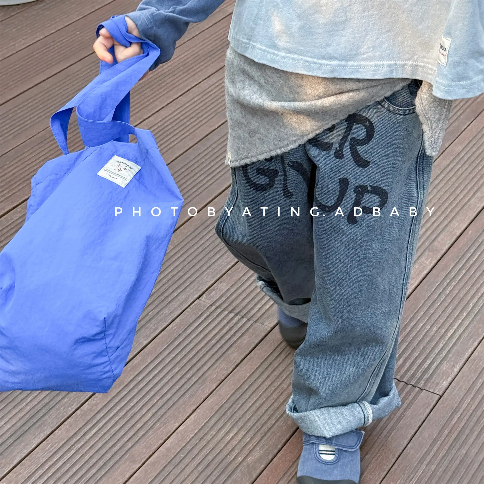 

2025 Autumn New Girls Jeans Children Loose Trousers Fashion Letter Print Kids Boys Casual Pants Baby Harem Pants Toddler Clothes