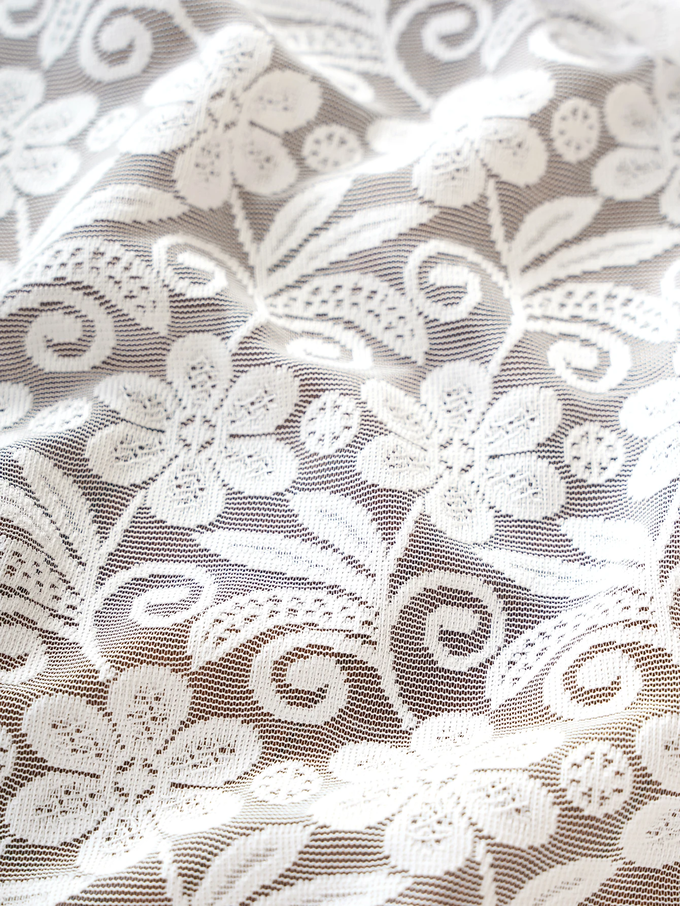 النمط الأمريكي الطازجة غرفة المعيشة مفرش المائدة غطاء طاولة الشاي الدانتيل تصميم عدم الانزلاق مفرش المائدة الجميلة لطاولة الطعام