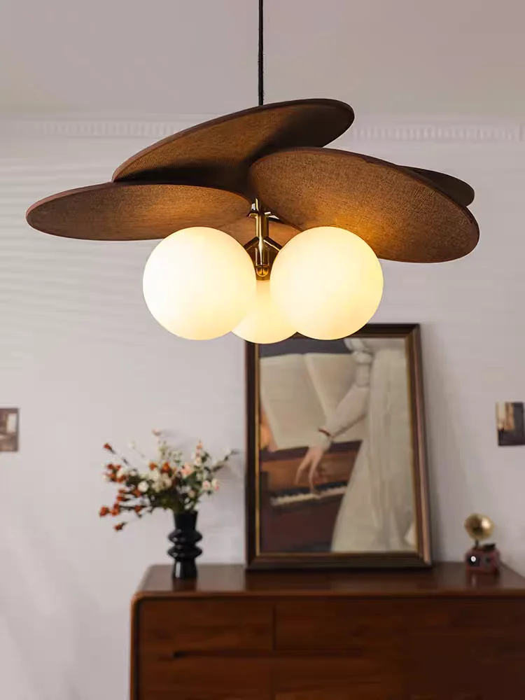 French Cloth Restau…