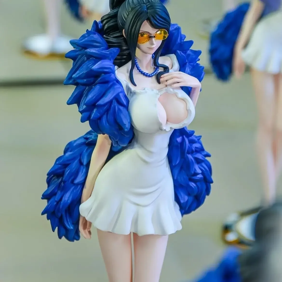 IN VOORRAAD JT speelgoed 31 cm EEN STUK Robin Anime Figuur gouden stad Serie Nico Robin Figuur PVC Collection Model standbeeld Gift Speelgoed