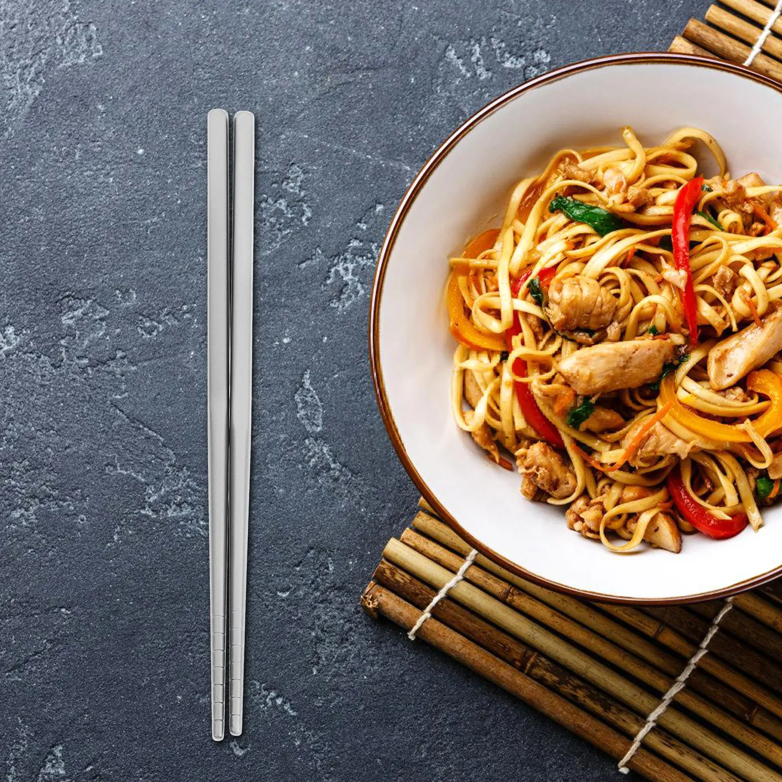 

1 пара титановых палочек для еды, прочные, легкие, противоскользящие, многоразовые металлические палочки для еды, посуда для дома, кухни, приготовления пищи, кемпинга