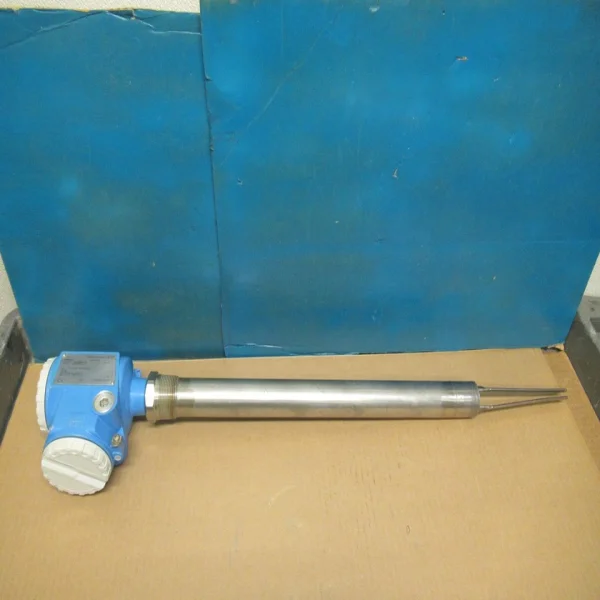 

Вибронический точечный уровень Soliphant Ftm51-agj2p4ah7aa 1-1/2 дюйма Npt Совершенно новый оригинальный Spot Plc