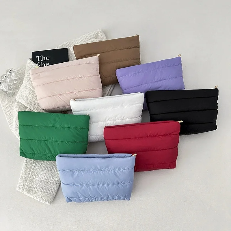 Cloud Storage Bag, Easy To Install Lipstick, Powder, Eye Shadow, Air Cushion, Skin Care Products, Light and Wear-resistant
