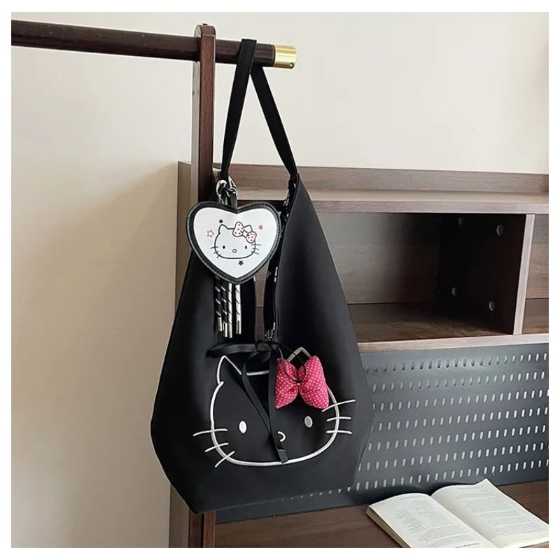 

Hello Kitty Large Capacity Tote Bag Lazy Style Cute Summer New Style Female Fashion Trend Student Class Commuting Bag Wholesale