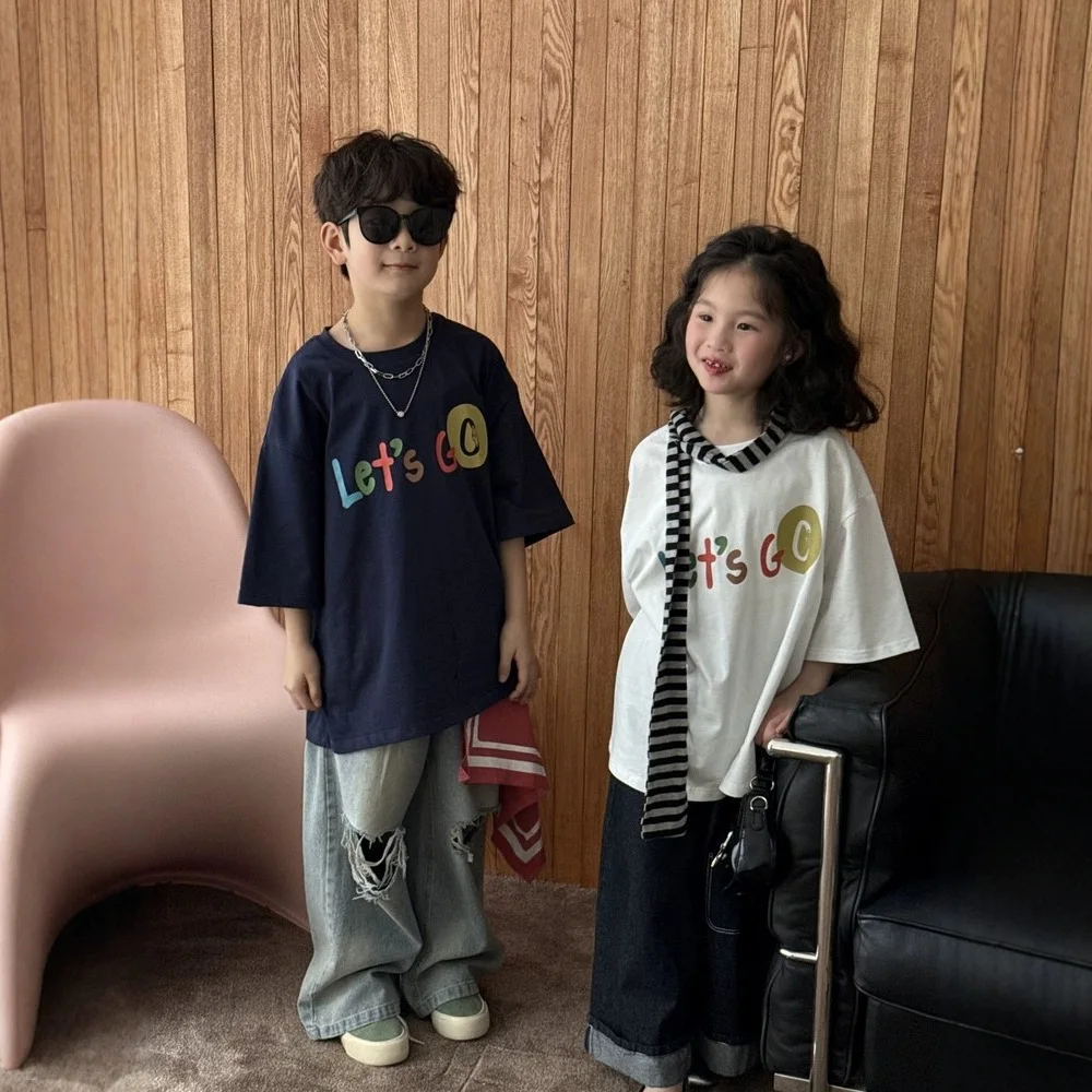 

Childrens T-shirt Loose and Casual 2025 Summer Korean Fashion New Letter Printed Short Sleeved Round Neck T-shirt