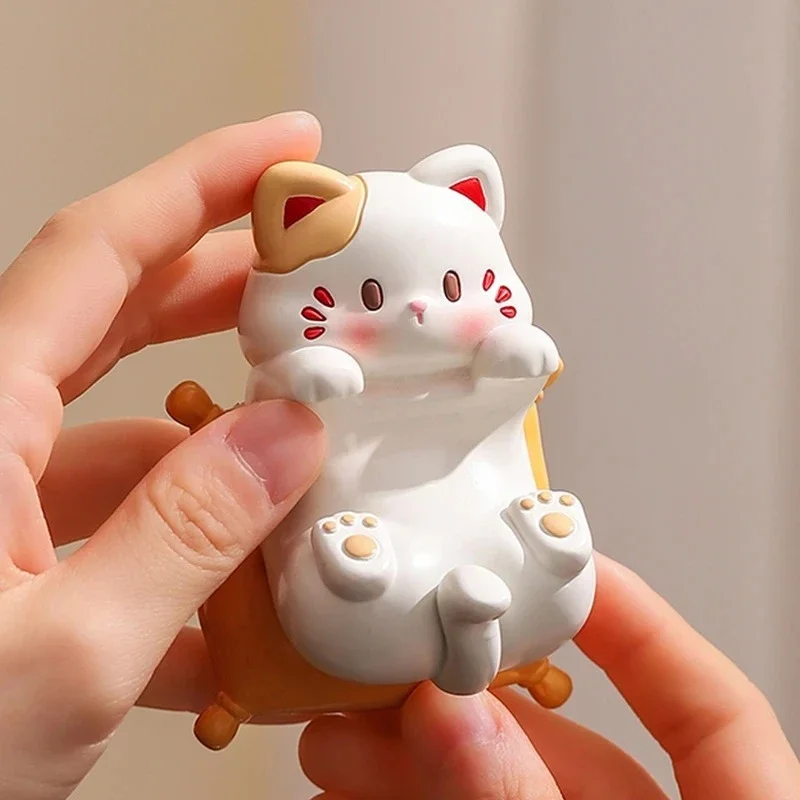 Cat Mobile Phone Stand Office Desk Work Station Decoration Cute Holiday Gift Home Cartoon Ornaments