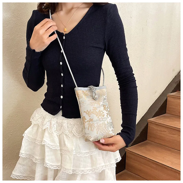 

Summer New Style Phone Bag Purse Chinese Embroidery with Artistic Flair High-Aesthetic Women's Commuting Portable Crossbody Bag